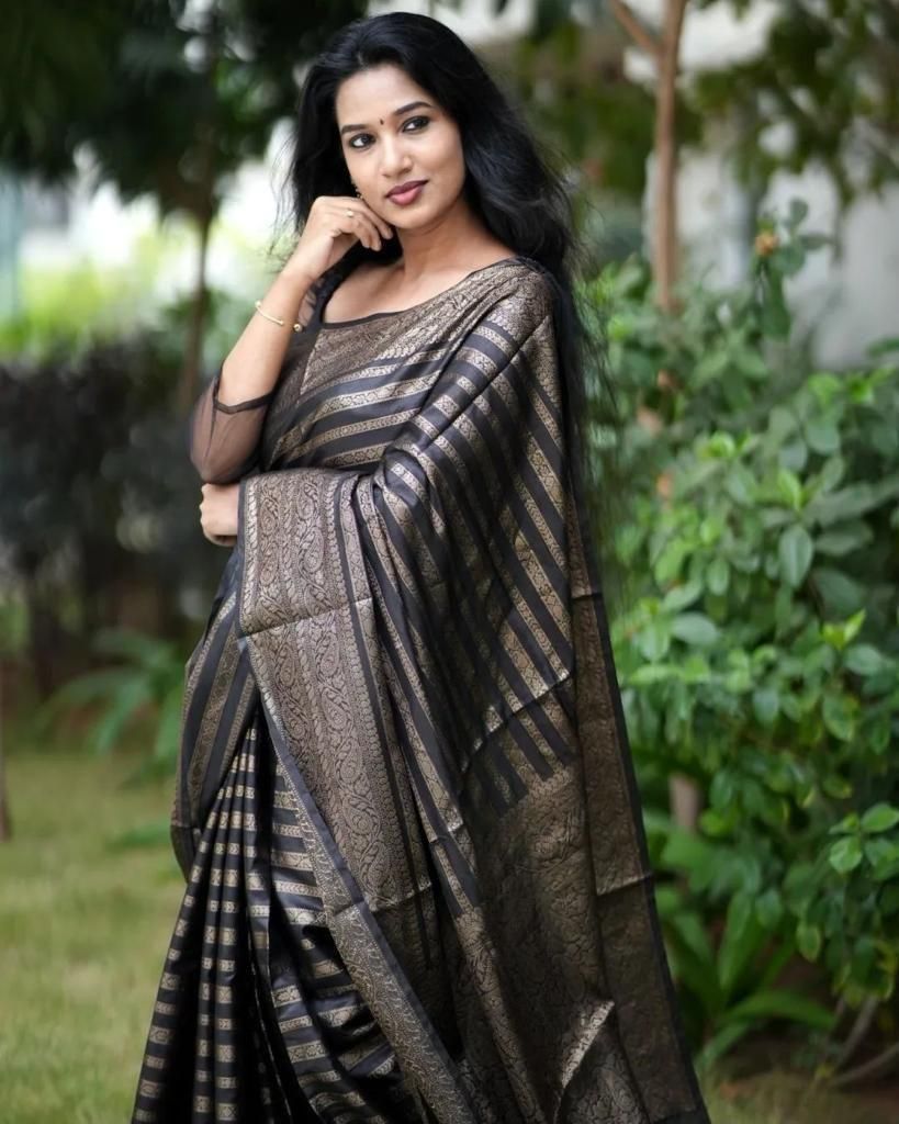 Women's Wedding Special Jacquard Saree